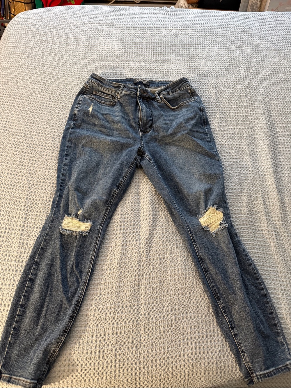 16W - Judy Blue Jessie's Girl Mid Rise Tummy Control Destroy Skinny Jeans